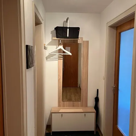 In Mit Wundervollem Bergpanorama Apartment *